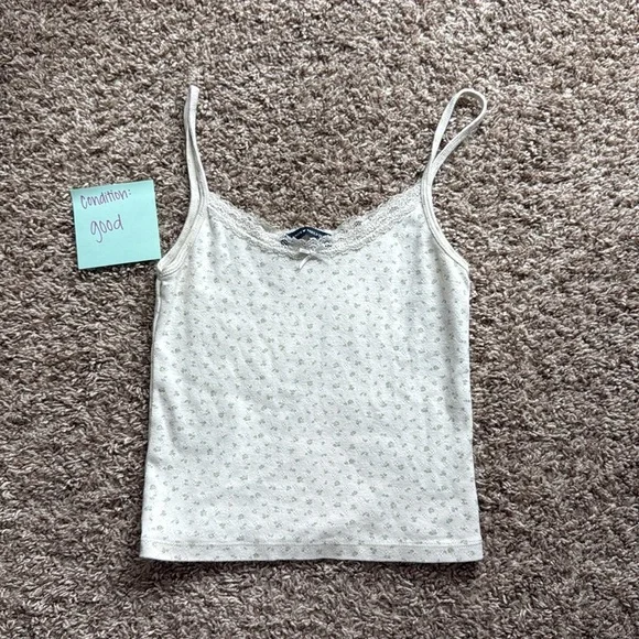 HUGE Brandy Melville Bundle - Picture 9 of 16